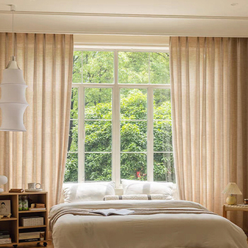 Poliestera gaļē aizkars, vītā krāsošana, caurspīdīgs, vienkrāsains, ar teleskopisko stieni, piemērots vannas istabai, balkona, ieejai