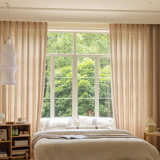 Poliestera gaļē aizkars, vītā krāsošana, caurspīdīgs, vienkrāsains, ar teleskopisko stieni, piemērots vannas istabai, balkona, ieejai