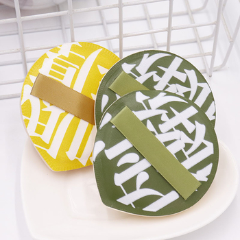 Kompaktā pūdera pūdelis – mitra un sausa lietošana, hidrofilais poliuretāns, pilienveida vai neregulāra forma, 1 iepakojums