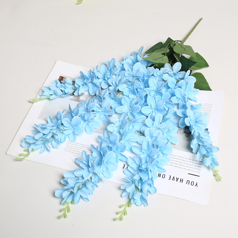 Mesterséges mennyezeti virágkórus selyem virágokkal — Lichao márka, Gyártás: formázás és relief, Esküvők, kültéri dekoráció és fotó kellékek számára