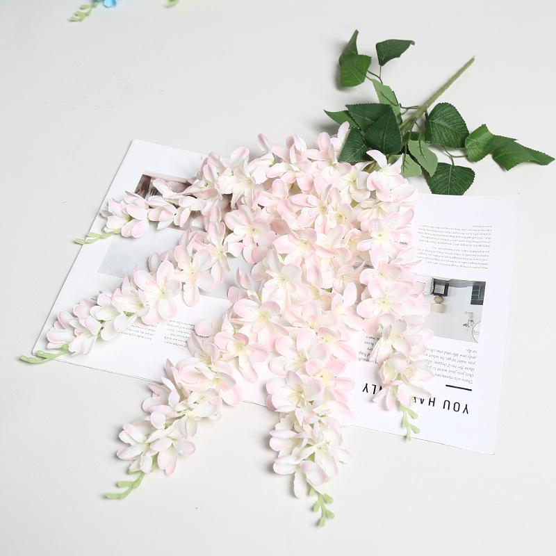 Mesterséges mennyezeti virágkórus selyem virágokkal — Lichao márka, Gyártás: formázás és relief, Esküvők, kültéri dekoráció és fotó kellékek számára