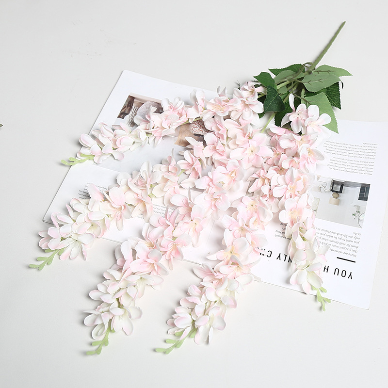 Mesterséges mennyezeti virágkórus selyem virágokkal — Lichao márka, Gyártás: formázás és relief, Esküvők, kültéri dekoráció és fotó kellékek számára