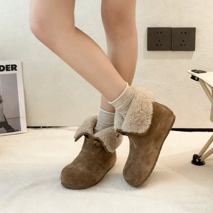 Ženske kratke čizme od nubuka s vunenom podstavom, gumena potplata, niski obod, okrugli vrh