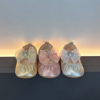 Lányoknak való bőrbaba cipő, felső rész szintetikus bőrből, Velcro-zár, csúszásmentes talp, hercegnő stílus, tavasz 2025