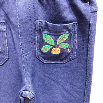 Koreal stiilis laste trikootpüksid puuvillast, denim-efektiga, keskmise talje elastne vöö, ühes värvitoonis, sobib 3–8-aastastele tüdrukutele