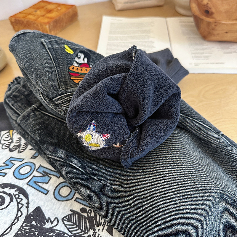 Laste teksad veluurvoodriga, Korea stiilis, sügis 2025, 1–3-aastastele