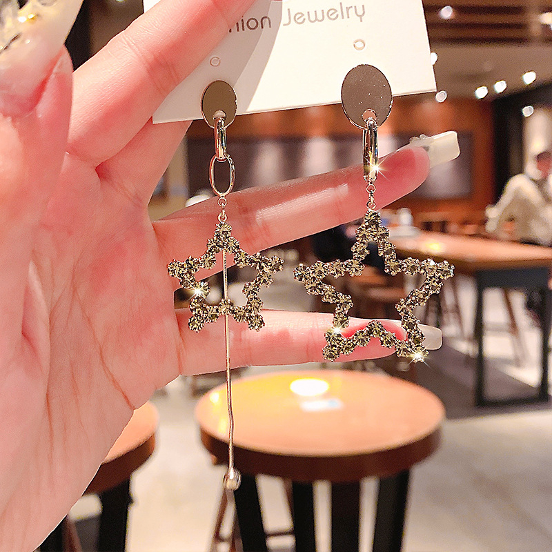 Kõrvarõngad segamoodustest, südamekujuline disain, tsirkoon, kevad 2023, naistele