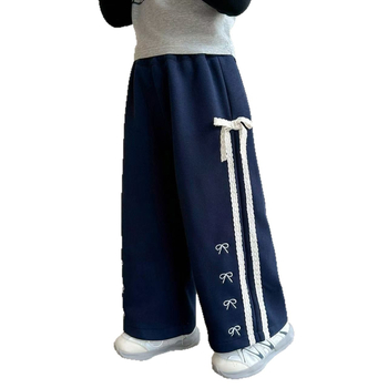 Pantaloni copii leisure, croială dreaptă, cu detaliu funda, poliester cu elastan 85%, talie medie