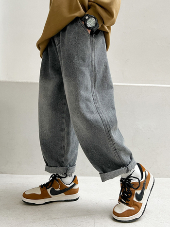 Vaikų džinsai su tiesia kojų linija, laisvalaikio stilius, medvilnė 62.2%, vidurinė juosta su elastine juosta, ruduo 2025