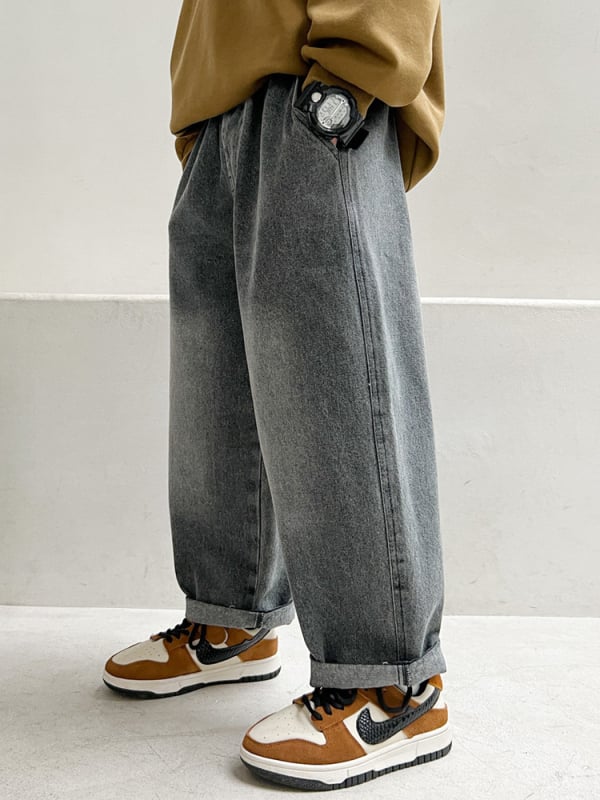 Vaikų džinsai su tiesia kojų linija, laisvalaikio stilius, medvilnė 62.2%, vidurinė juosta su elastine juosta, ruduo 2025