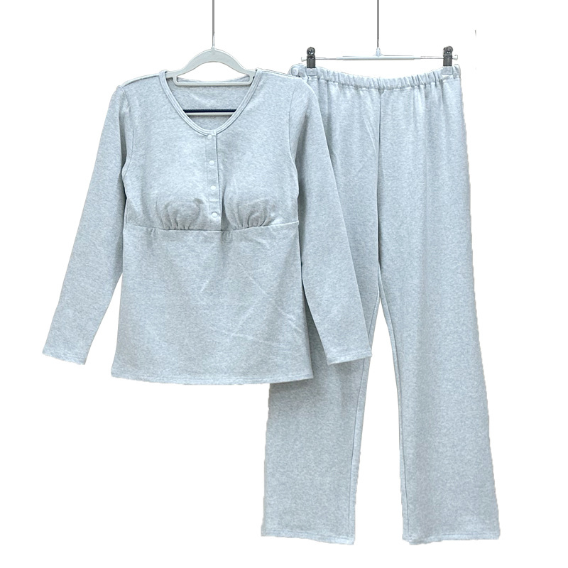 Po gimdymo maitinančio topas su priekiniais mygtukais, storesnės medvilnės audinys, ilgomis rankovėmis, apvali kaklo linija — ruduo 2024