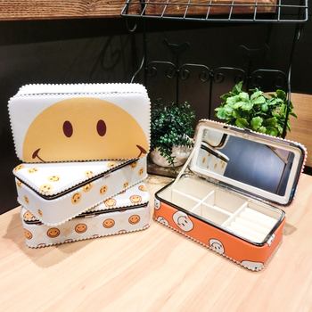 Rotaslietu kastīte - ādas, cieta, smaidiņa raksts, modelis MG-224, specifikācija 0154