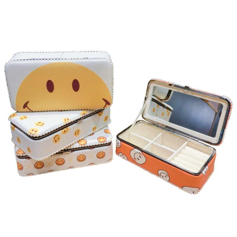 Rotaslietu kastīte - ādas, cieta, smaidiņa raksts, modelis MG-224, specifikācija 0154