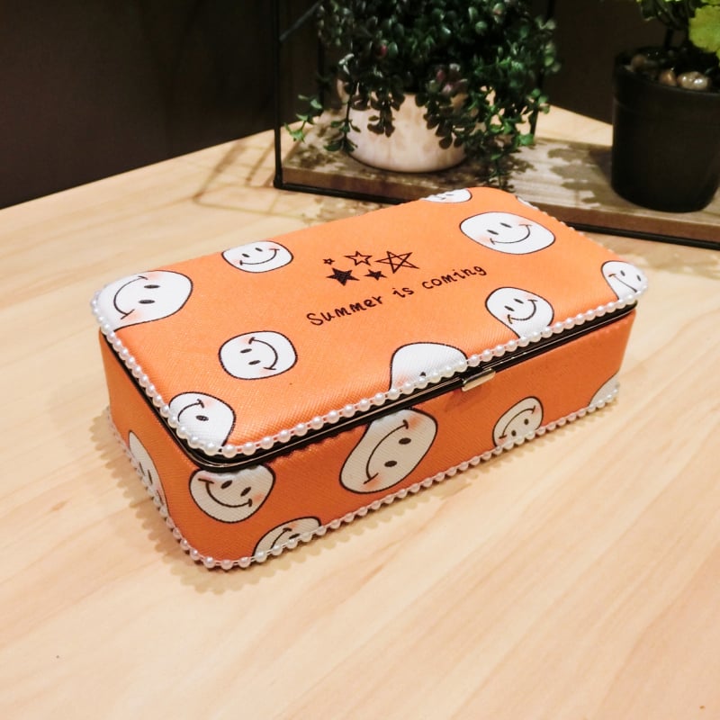 Rotaslietu kastīte - ādas, cieta, smaidiņa raksts, modelis MG-224, specifikācija 0154