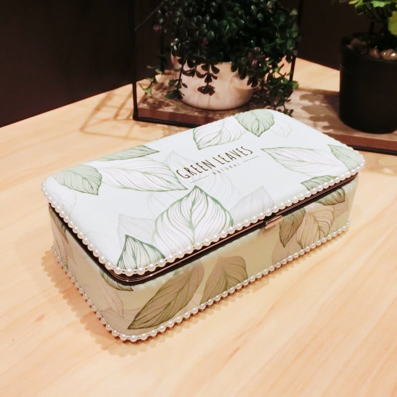 Rotaslietu kastīte - ādas, cieta, smaidiņa raksts, modelis MG-224, specifikācija 0154