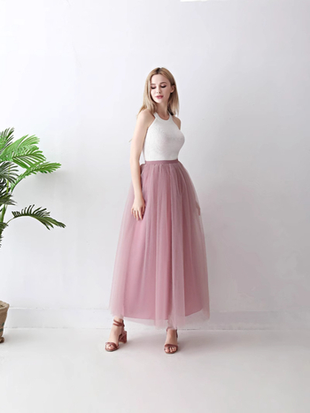 Hosszú tüllszoknya pliszírozott, irodalmi retro stílus, 80-90% poliészter