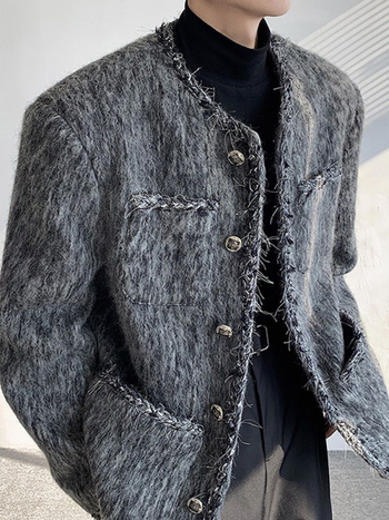 Mantel – Noorte stiilis (Laiske lõige; Ühe rea nööpidega sulgemine; Kevad 2025)