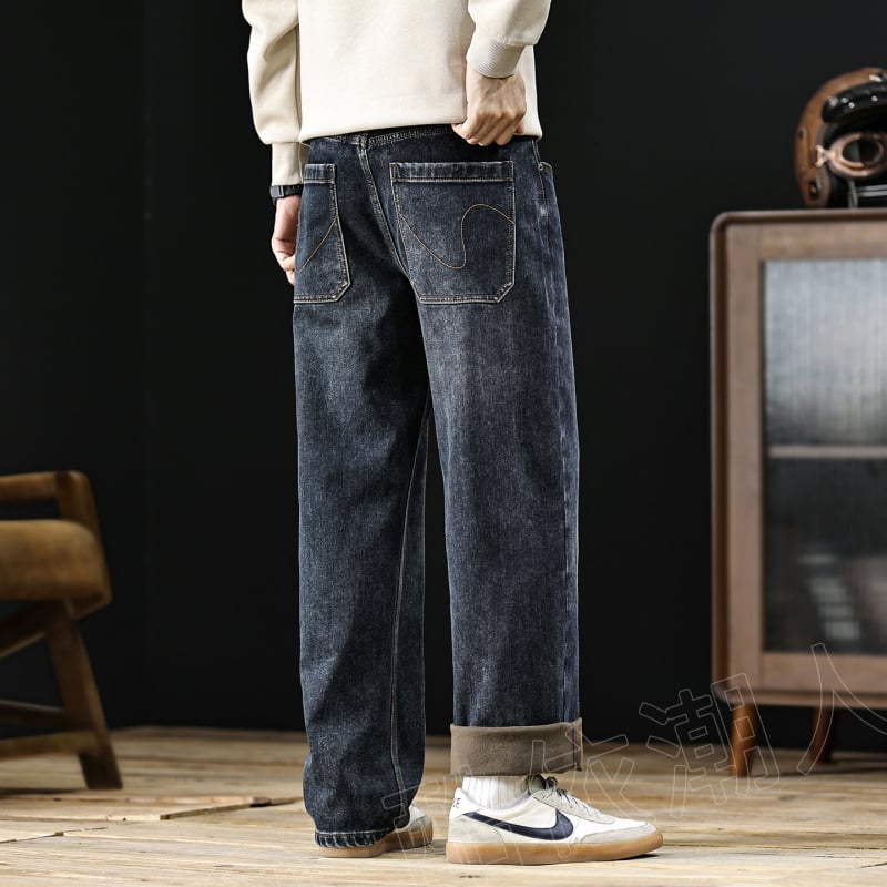 Vyriniai džinsai iš denimo, flokiruota tanki tekstūra, velveto viduje, vintage tiesus kirpimas, vidurinis juosmuo ir mikroelastingumas žiemai