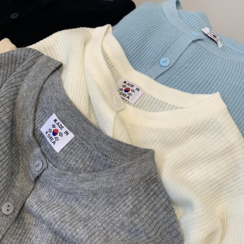 Ultra-tanki najlonski kardigan s patchwork detaljem, široki kroj, dugi rukavi, okrugli ovratnik