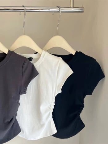T-majica s uskim strukom, kratki rukavi, okrugli izrez, plisirani detalj, pamukasto-elastanska mješavina