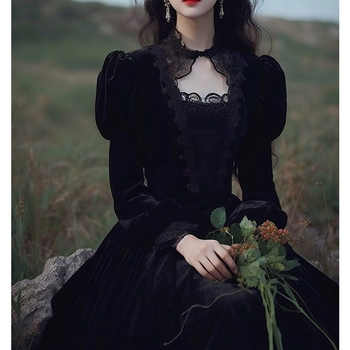 Hepburni stiilis polüesterist kleit, ühevärviline, midi A-liin, pikkade varrukatega