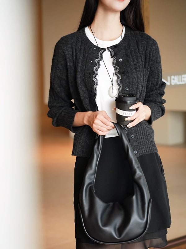 Vilnos mišinio kardiganas su nėrinių krašteliu ir patchwork dizainu, ilgos rankovės, apvalus kaklo iškirptė