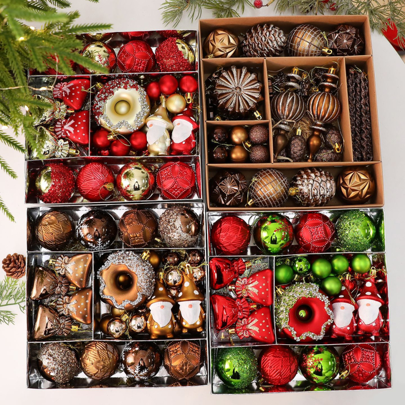 Пластмасов комплект боядисани коледни топки за елха – украса за Коледа, полу ръчна и полу-механична изработка