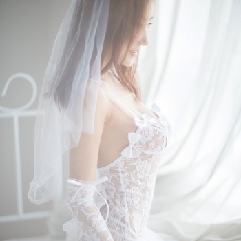 Σετ νυφικού εσωρούχων με βέλο — δαντέλα, ύφασμα δίχτυ, νάιλον 80–90%, για γυναίκες