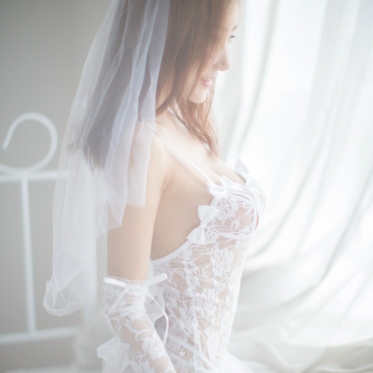 Σετ νυφικού εσωρούχων με βέλο — δαντέλα, ύφασμα δίχτυ, νάιλον 80–90%, για γυναίκες