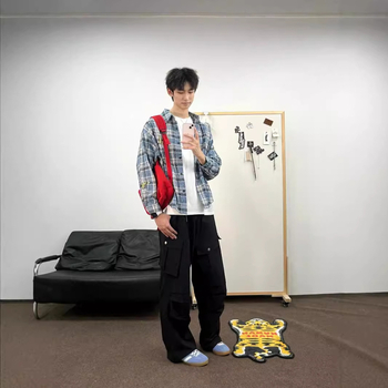 Cămașă cu mâneci lungi pentru bărbați și femei, croială lejeră, model carouri, poliester 96%+, guler rever, cusături brodate