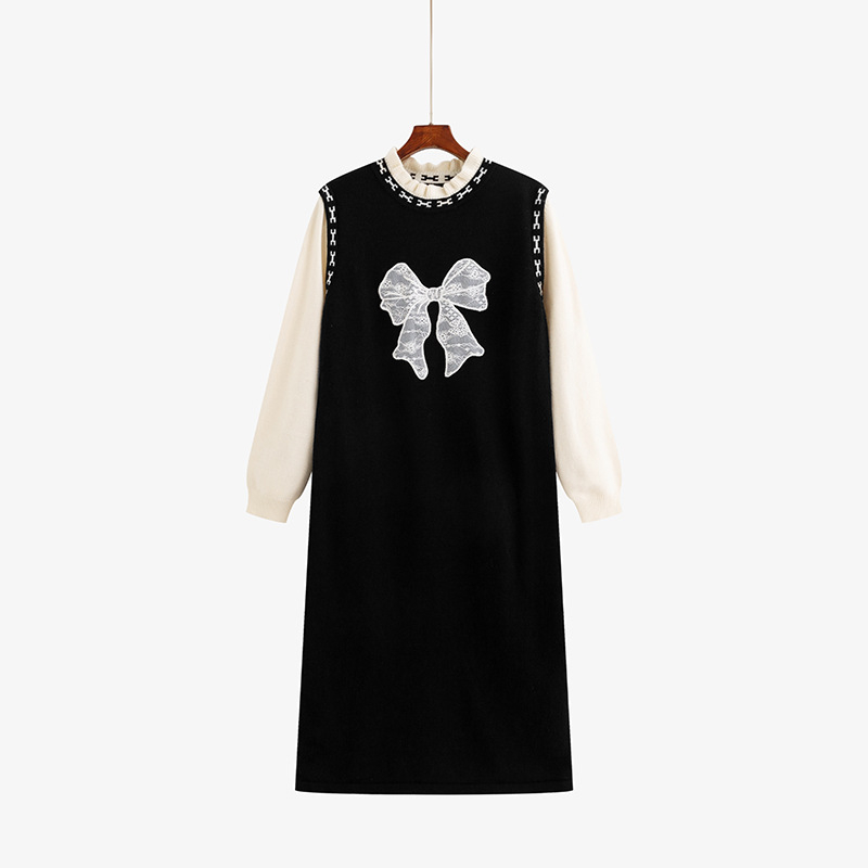 Hosszú ujjú pulóverruha kerek nyakkal, masnis jacquard mintával, Andy velvet anyag