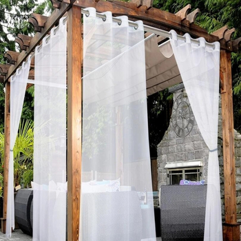 Ārējā poliestera logu siets ar daļēju ēnu 40–70%, piemērots balkoniem un komerciālām telpām, moderns minimālisms