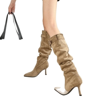 Moekad saapad terava ninaga, põlveni ulatuvad, 6-8 cm kõrge konts, PU ülemine osa, kummist tald