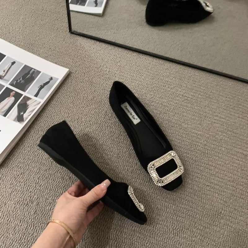 Loafers cu vârf drept, exterior textil, PU branț, talpă din cauciuc, toc plat