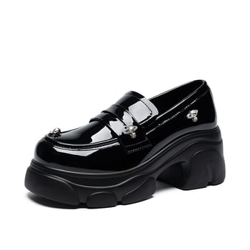 Loafer cipő kerek orrú, PU felsőrész, 6-8 cm vastag sarok, PU talp