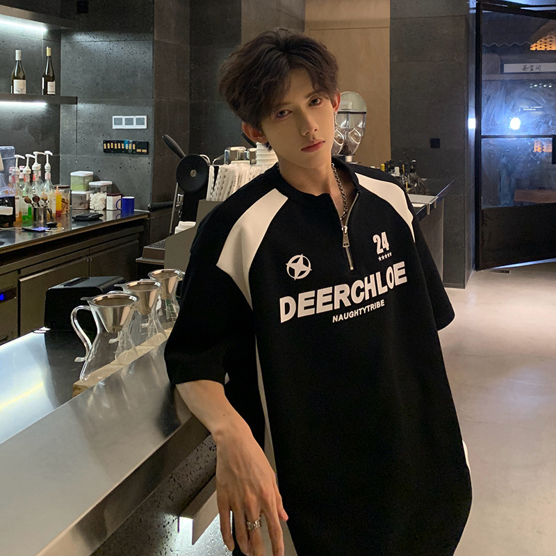 Meeste tähemärkide trükiga T-särk, pool-zip biker-stiilis, polüesteri segu, ringkaelus, lühikesed varrukad, suvi