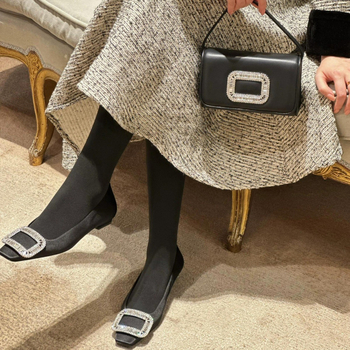 CHAOFUREN Női Mary Jane lapos cipő – szatén felsőrész, négyszögletes orr, alacsony sarok (<3 cm), belső juhbőr