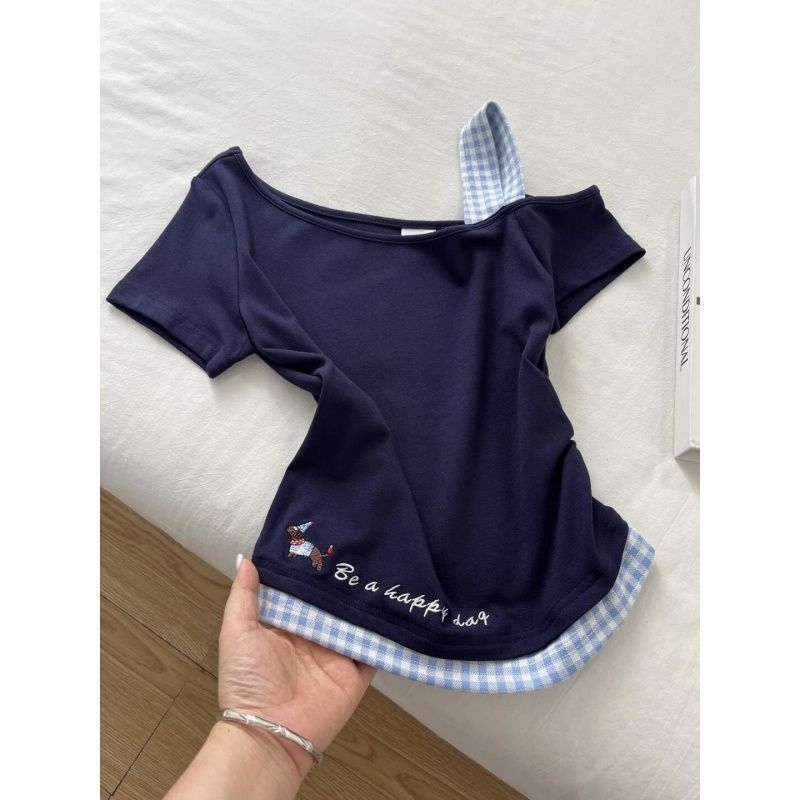 Tricou damă slim-fit cu mânecă scurtă, patchwork în carouri și broderie, poliester