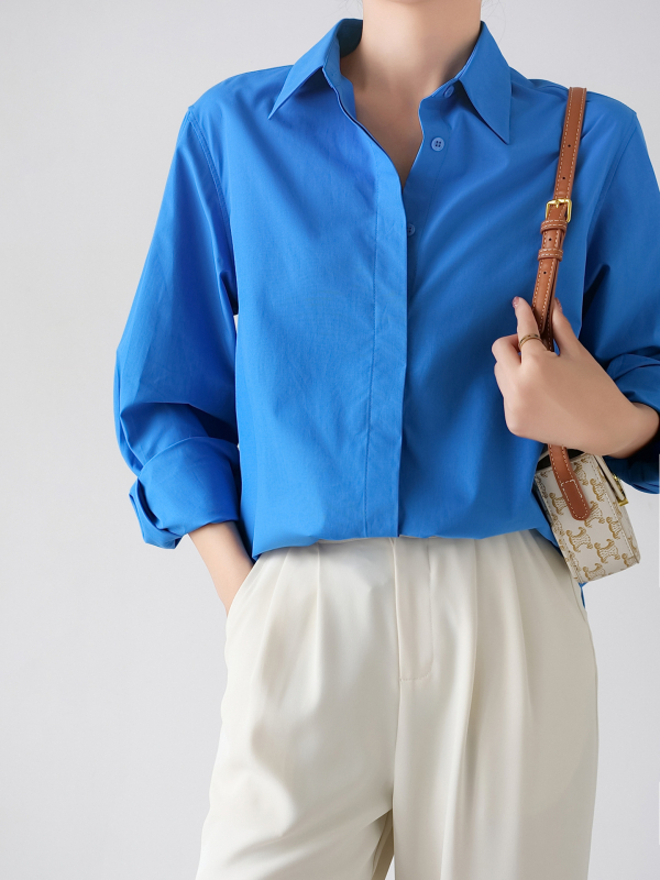 Krekls no Tencel-pamu maisījuma, pret krokām, bez gludināšanas, brīvs griezums, garas piedurknes, apkakles krekli, rudens 2025