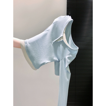 Hosszú ujjú póló, karcsúsított fazon, U-nyakú, poliészter, japán-koreai lazább stílus (Őszi 2025)