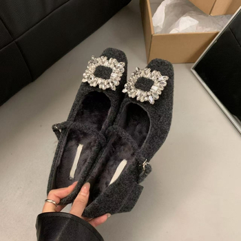 Női Mary Jane cipők, négyszögletes orrú, velúr felsőrész, közepes sarok 3-5 cm, gumi talp
