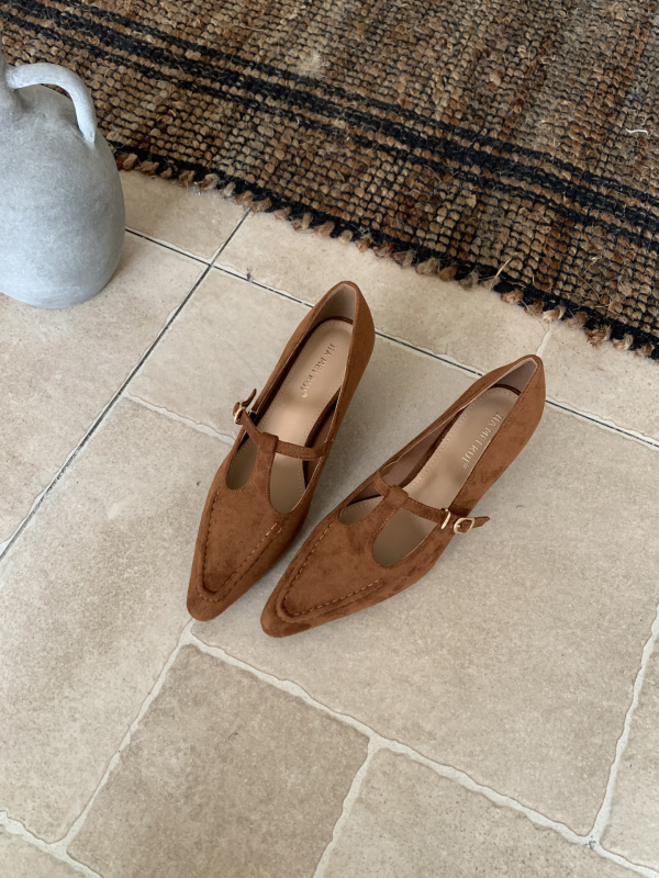Női Mary Jane cipő, hegyes orrú felsőrész, velúr, középmagas sarkú, csattal záródó