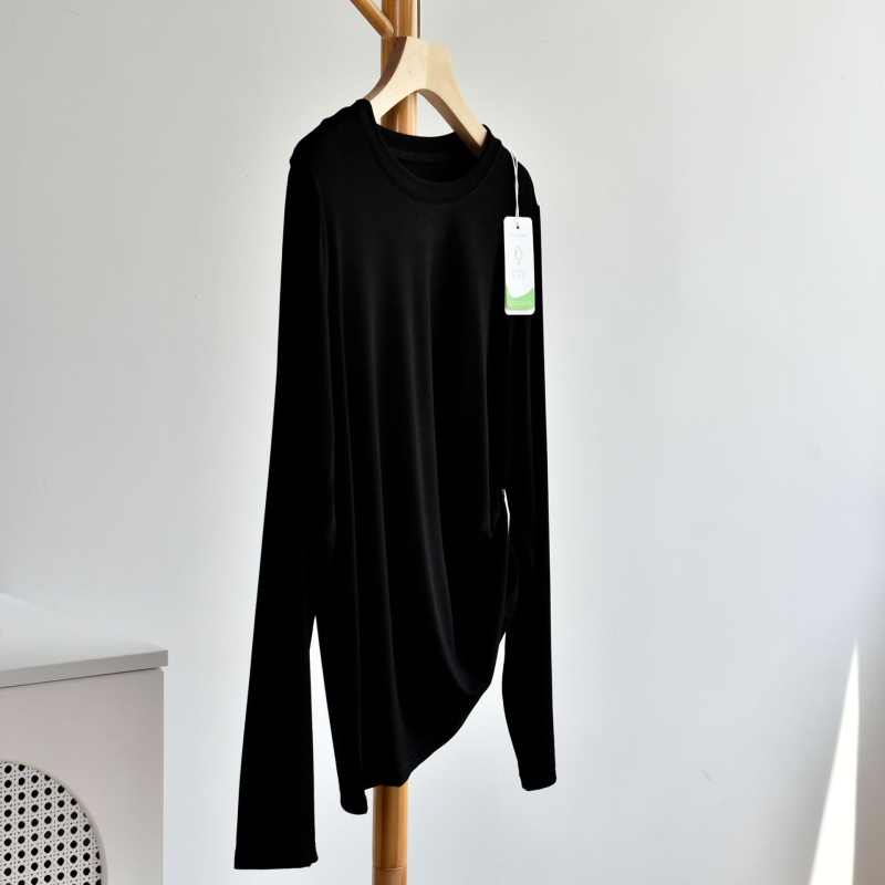Dugi rukavi T-shirt slobodnog kroja, okrugli izrez, jednobojna, tkanina od regenerirane celuloze