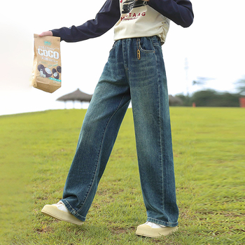 Mergaitėms platėji džinsai su elastine juosta, medvilnės mišinys 38,8%, švelni tekstūra, pavasario–rudens 2025