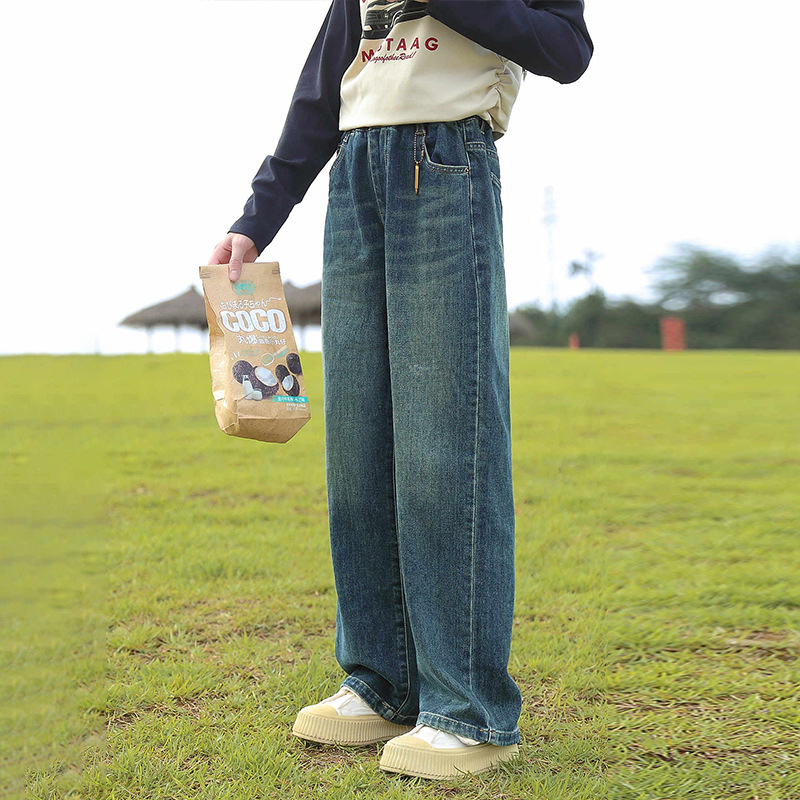 Mergaitėms platėji džinsai su elastine juosta, medvilnės mišinys 38,8%, švelni tekstūra, pavasario–rudens 2025