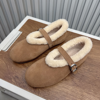 Ženske Mary Jane papuče s gornjim dijelom od velura, plišna unutarnja podstava, gumeni potplat, kopčanje kopčom — Zima 2025