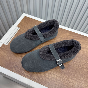 Ženske Mary Jane papuče s gornjim dijelom od velura, plišna unutarnja podstava, gumeni potplat, kopčanje kopčom — Zima 2025