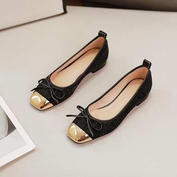 Mašličkové balerínky s nízkym výrezom, 3-5 cm klinový podpätok, PU vrchný materiál, gumová podrážka