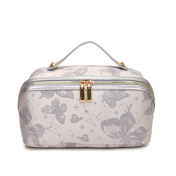 Ženská cestovná kozmetická taštička s výšivkou – Nový národný trend, motív krajiny, podšívka z polyesteru, vydanie jeseň 2025