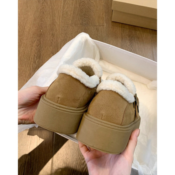 Ženske retro cipele u stilu Birkenstock, Slip-On, nubuk gornji dio, zaobljeni vrh, gumena potplat, PU ulošak, niski gornji dio, izvezeni uzorak, plišna unutrašnjost, jesen 2025 izdanje